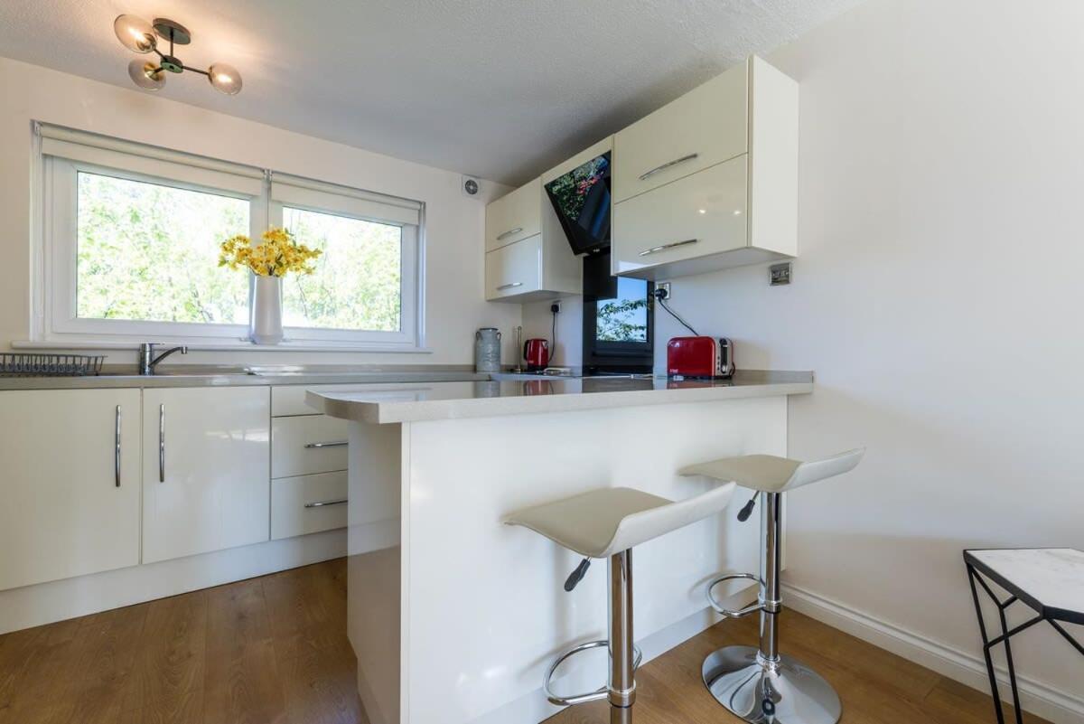 Stunning City Centre 1 Bed With Free Parking Glasgow Esterno foto