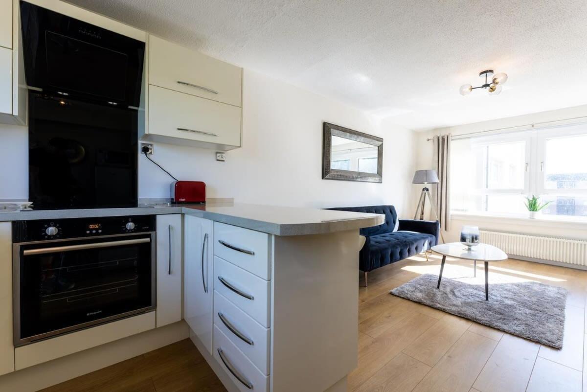 Stunning City Centre 1 Bed With Free Parking Glasgow Esterno foto